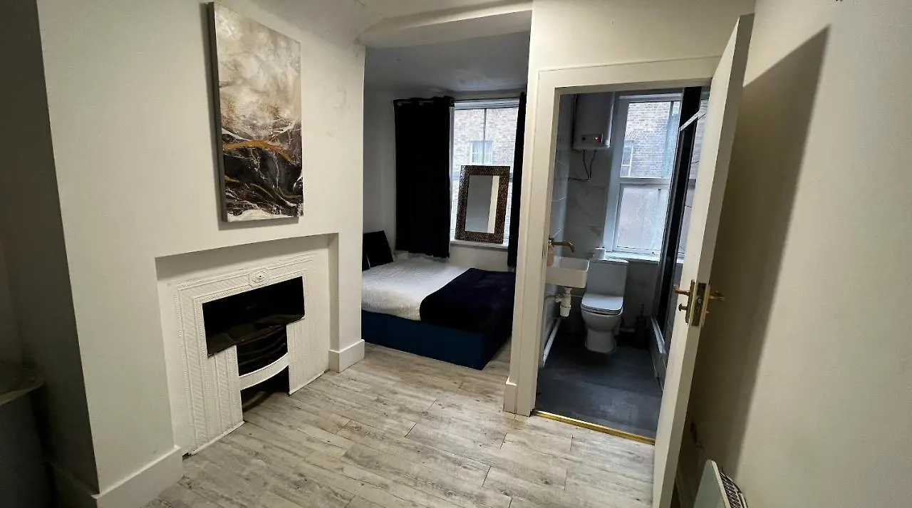 לונדון Brick Lane Apartments